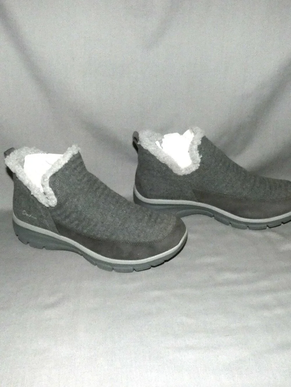 Skechers Charcoal Easy Going Winter Kiss Slip On Shoes Women 11 Relaxed Fit